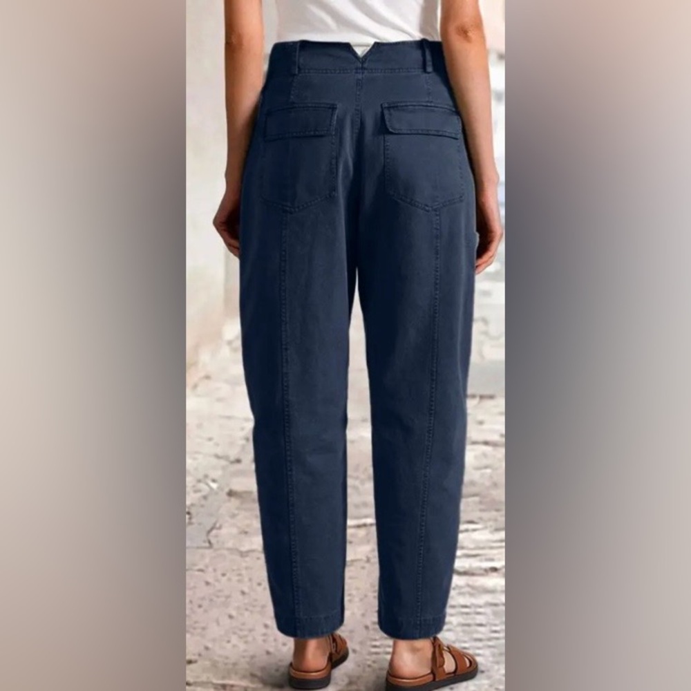 Flamingals Solid Stitch Detail Mid Waist Barrel Leg Crop Pants Navy Medium NWT - Picture 2 of 7